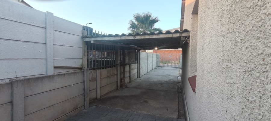 To Let 2 Bedroom Property for Rent in Ferguson Eastern Cape